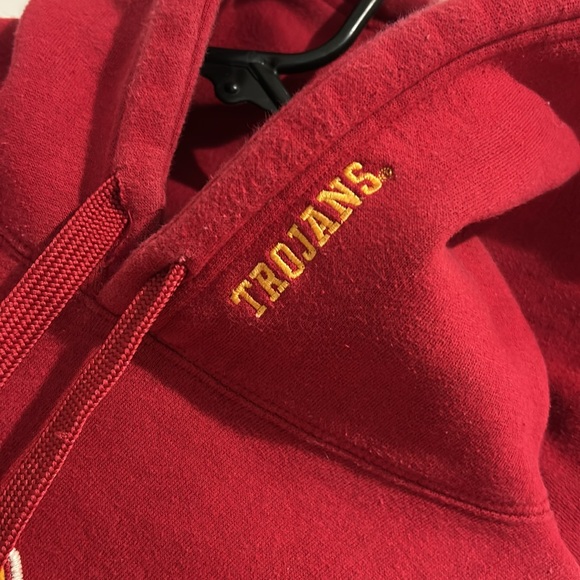 USC registered trademark Red pullover Hoodie - Picture 5 of 8